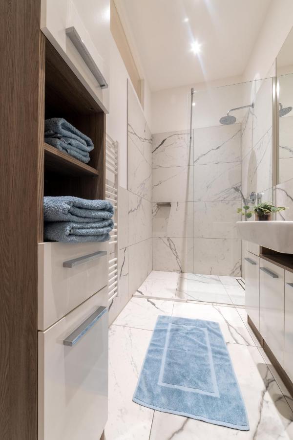 Cozy Apartment, 2 Private Terraces, 8 Min To City Center Wien Ngoại thất bức ảnh